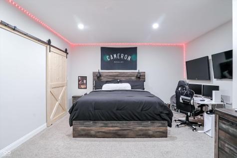 12059 Chapelwood Drive Fishers IN 46037