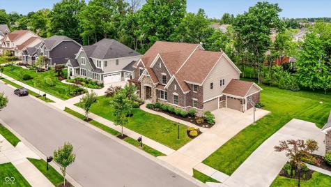 12059 Chapelwood Drive Fishers IN 46037
