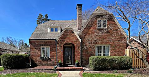 2020 Lafayette Avenue Columbus IN 47201