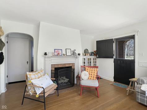 2020 Lafayette Avenue Columbus IN 47201