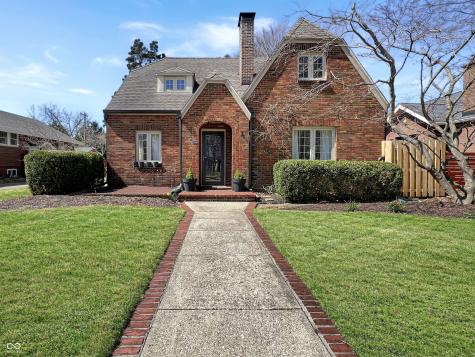 2020 Lafayette Avenue Columbus IN 47201