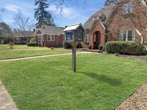 2020 Lafayette Avenue Columbus IN 47201