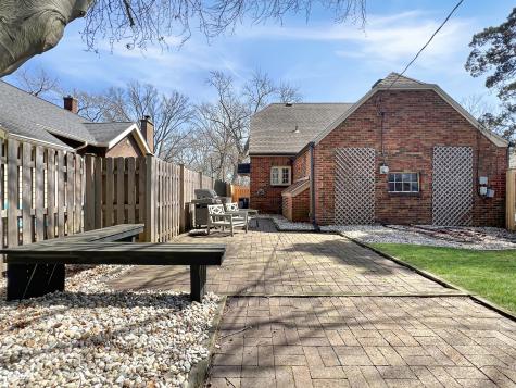 2020 Lafayette Avenue Columbus IN 47201