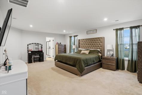 556 Dietz Drive Greenwood IN 46143