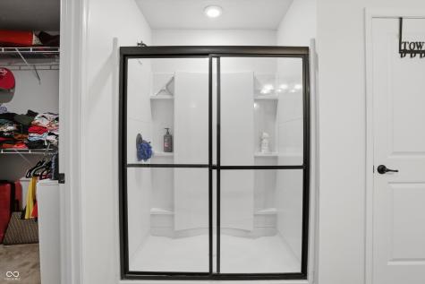 556 Dietz Drive Greenwood IN 46143