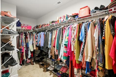 556 Dietz Drive Greenwood IN 46143