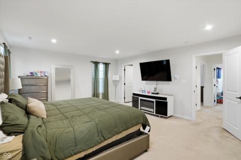 556 Dietz Drive Greenwood IN 46143