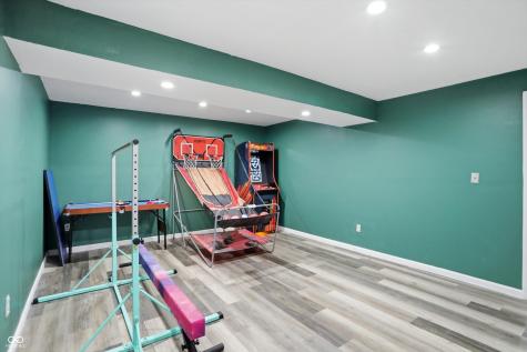 556 Dietz Drive Greenwood IN 46143