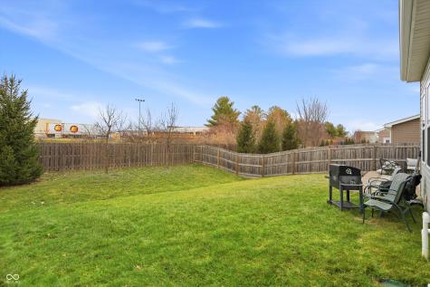 556 Dietz Drive Greenwood IN 46143