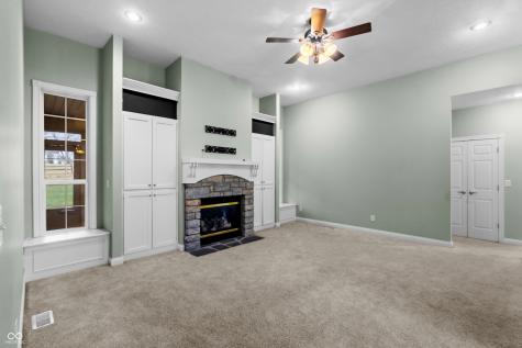 3901 Terrace Woods Drive Columbus IN 47201