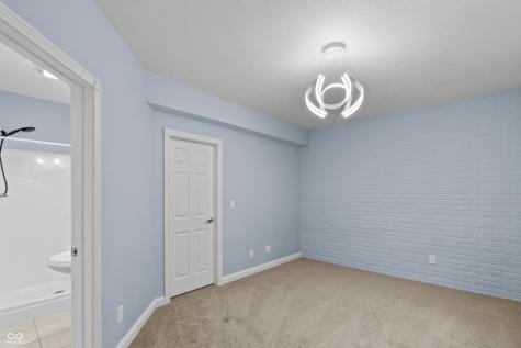 3901 Terrace Woods Drive Columbus IN 47201