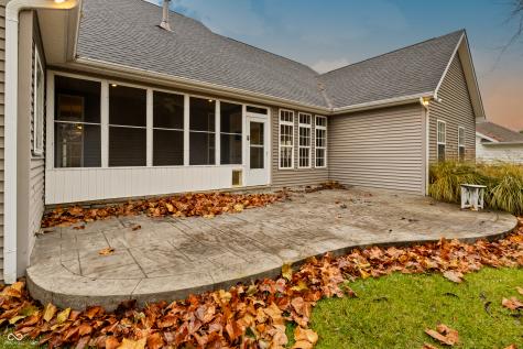3901 Terrace Woods Drive Columbus IN 47201