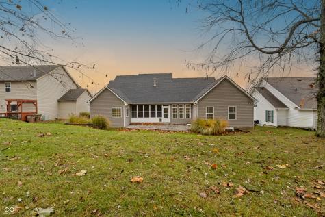 3901 Terrace Woods Drive Columbus IN 47201