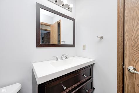 555 Hyannis Drive Avon IN 46123