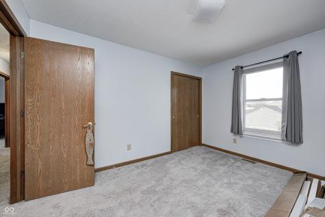 555 Hyannis Drive Avon IN 46123