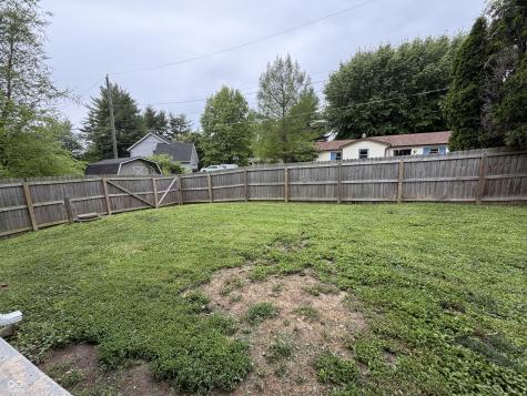 2258 W Country Club Road Crawfordsville IN 47933