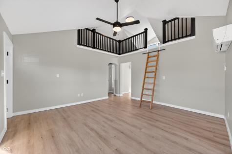 5065 Adkins Street Columbus IN 47201