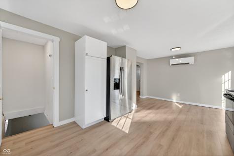 5065 Adkins Street Columbus IN 47201