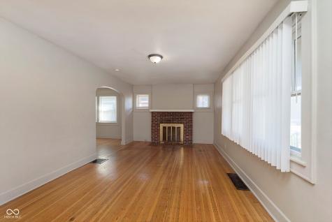 4736 Brookville Road Indianapolis IN 46201