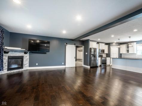 2851 N Franklin Street Greenfield IN 46140