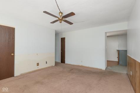 5531 Dollar Hide North Drive Indianapolis IN 46221