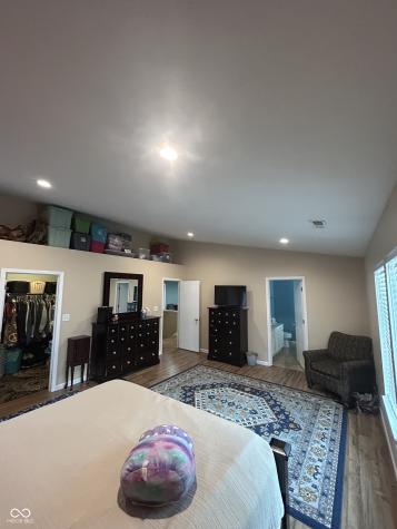 5502 Breaburn Road Bargersville IN 46106