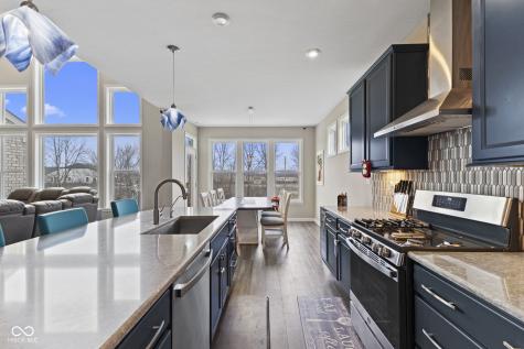 9962 Mosaic Blue Way Indianapolis IN 46239