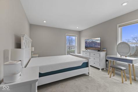 9962 Mosaic Blue Way Indianapolis IN 46239