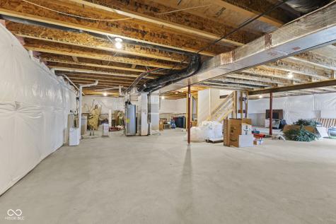 9962 Mosaic Blue Way Indianapolis IN 46239
