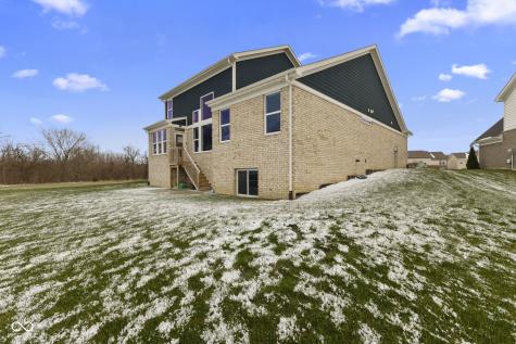 9962 Mosaic Blue Way Indianapolis IN 46239