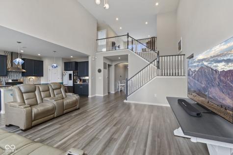 9962 Mosaic Blue Way Indianapolis IN 46239
