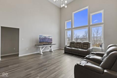 9962 Mosaic Blue Way Indianapolis IN 46239