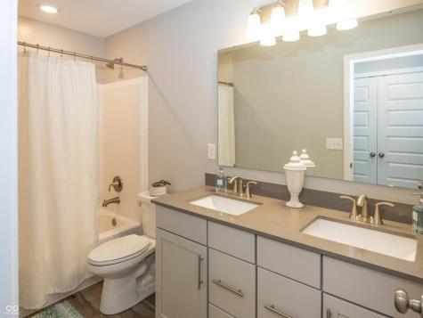 2372 Copperstone Drive S New Palestine IN 46163