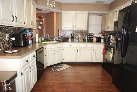 7533 Copperfield Way Indianapolis IN 46256