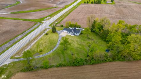 14982 N State Road 9 Summitville IN 46070
