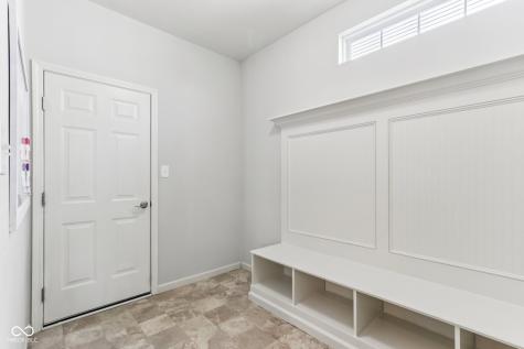 4867 Saddle Back Way Whitestown IN 46075