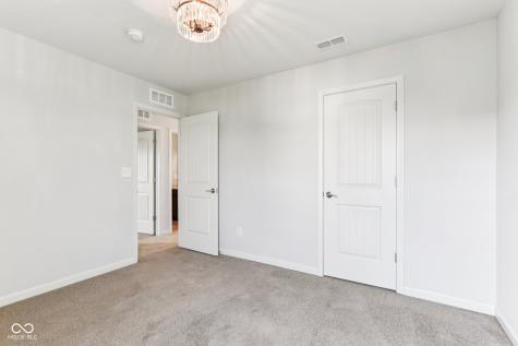 4867 Saddle Back Way Whitestown IN 46075