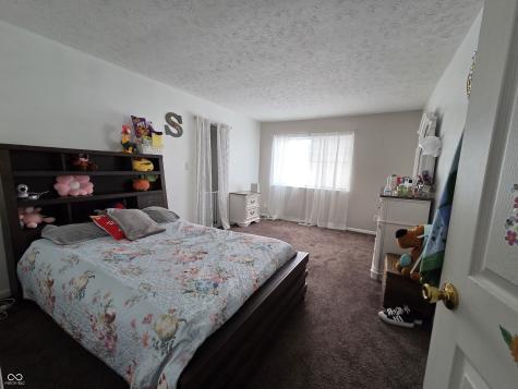8512 Green Valley Drive Indianapolis IN 46217