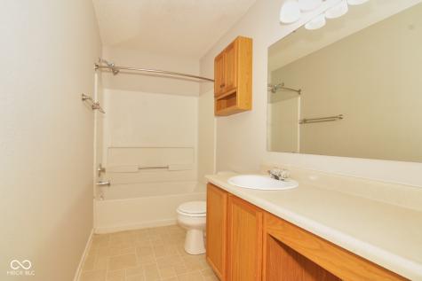 2812 Redland Lane Indianapolis IN 46217