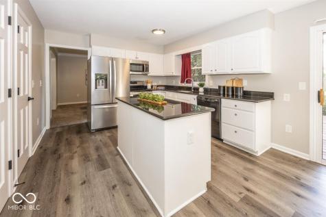 9031 Anchor Mark Drive Indianapolis IN 46236