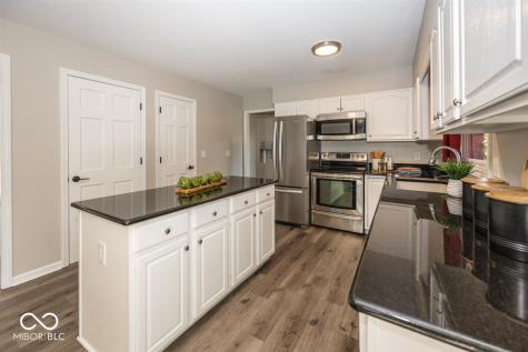9031 Anchor Mark Drive Indianapolis IN 46236
