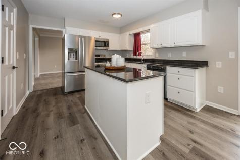 9031 Anchor Mark Drive Indianapolis IN 46236
