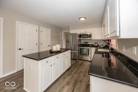 9031 Anchor Mark Drive Indianapolis IN 46236