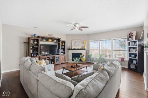 10627 Wiley Lane Indianapolis IN 46231