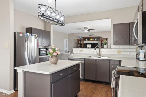 10627 Wiley Lane Indianapolis IN 46231