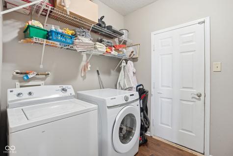 10627 Wiley Lane Indianapolis IN 46231