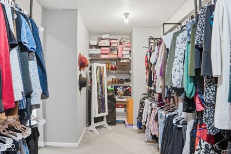 10627 Wiley Lane Indianapolis IN 46231