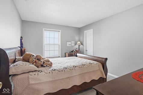 10627 Wiley Lane Indianapolis IN 46231