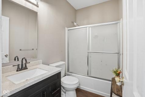 10627 Wiley Lane Indianapolis IN 46231