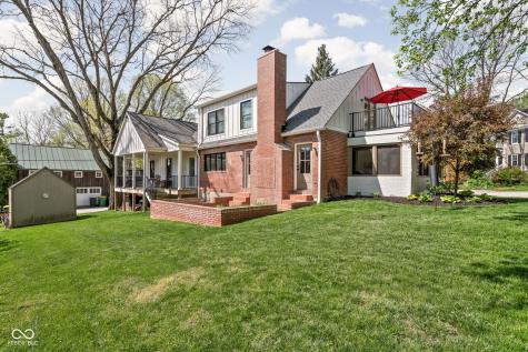775 W Hawthorne Street Zionsville IN 46077